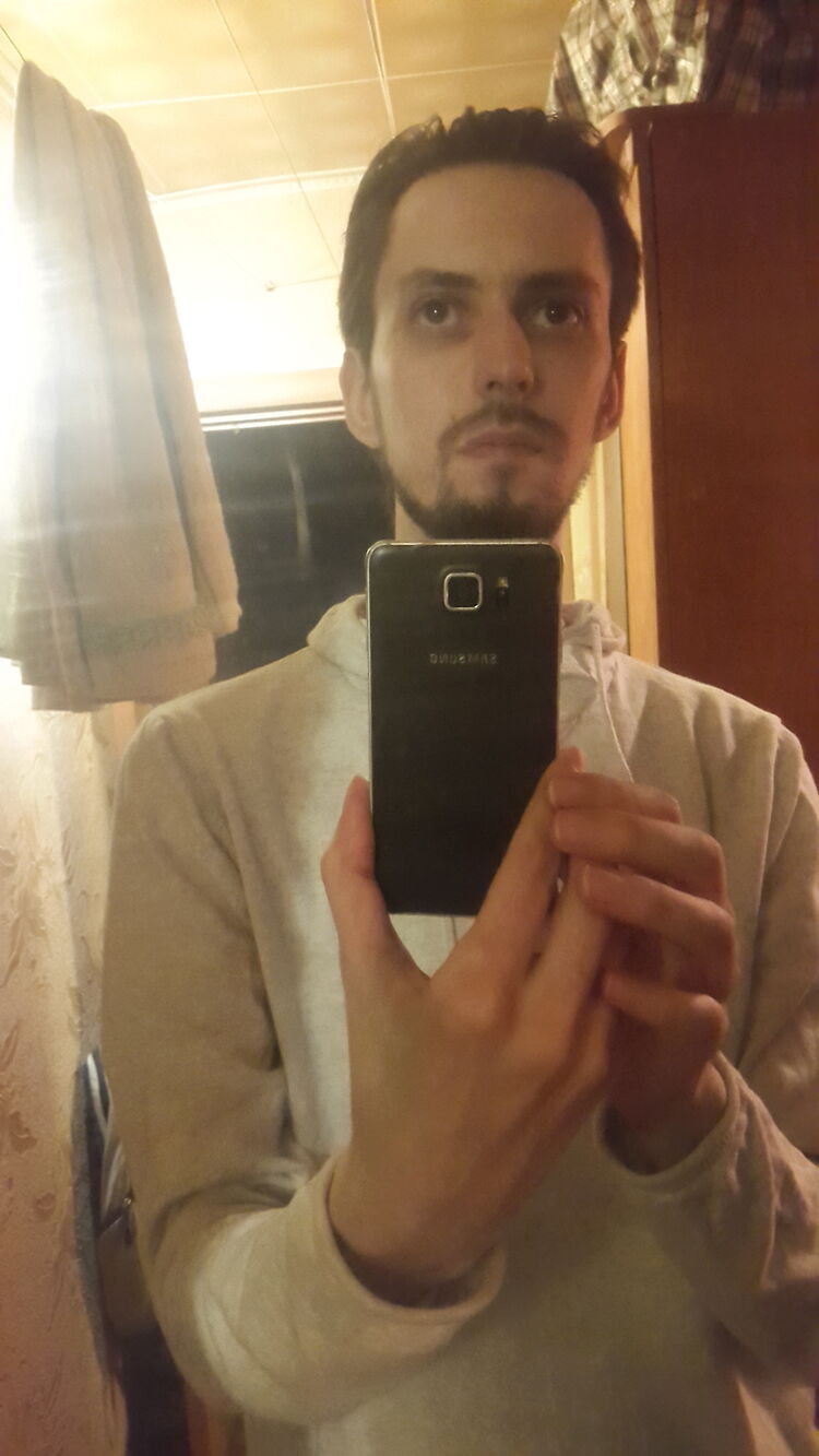  -,   Denis, 35 ,   ,   , c 