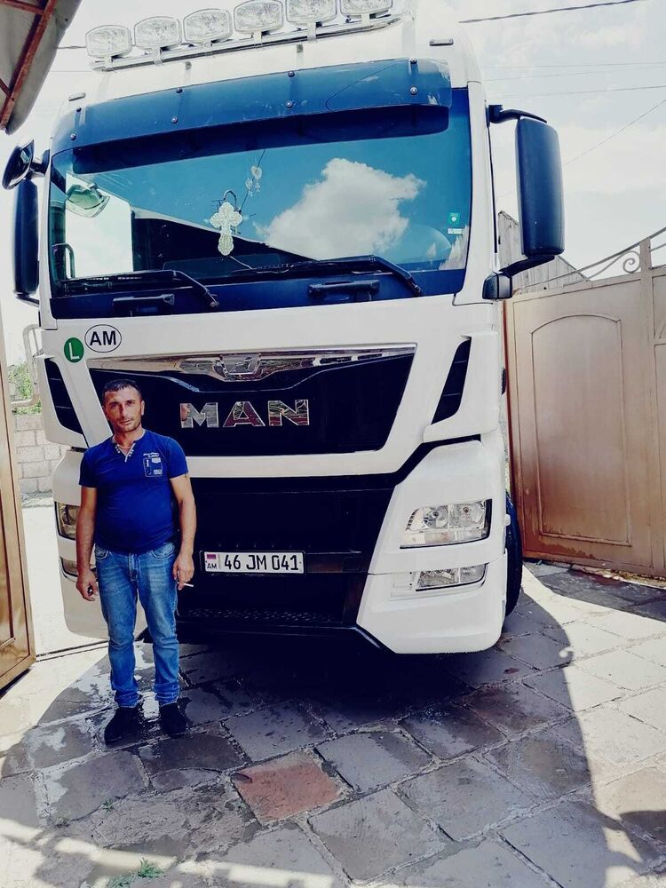  36783069  Roma Yan, 37 ,    