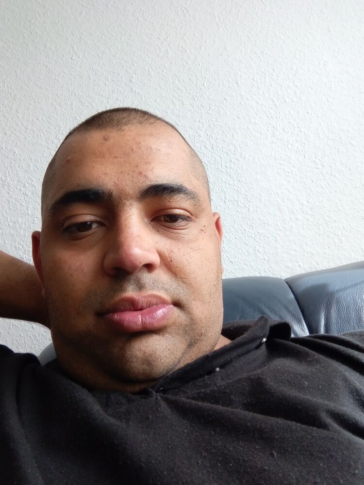  Dortmund,   , 28 ,   ,   