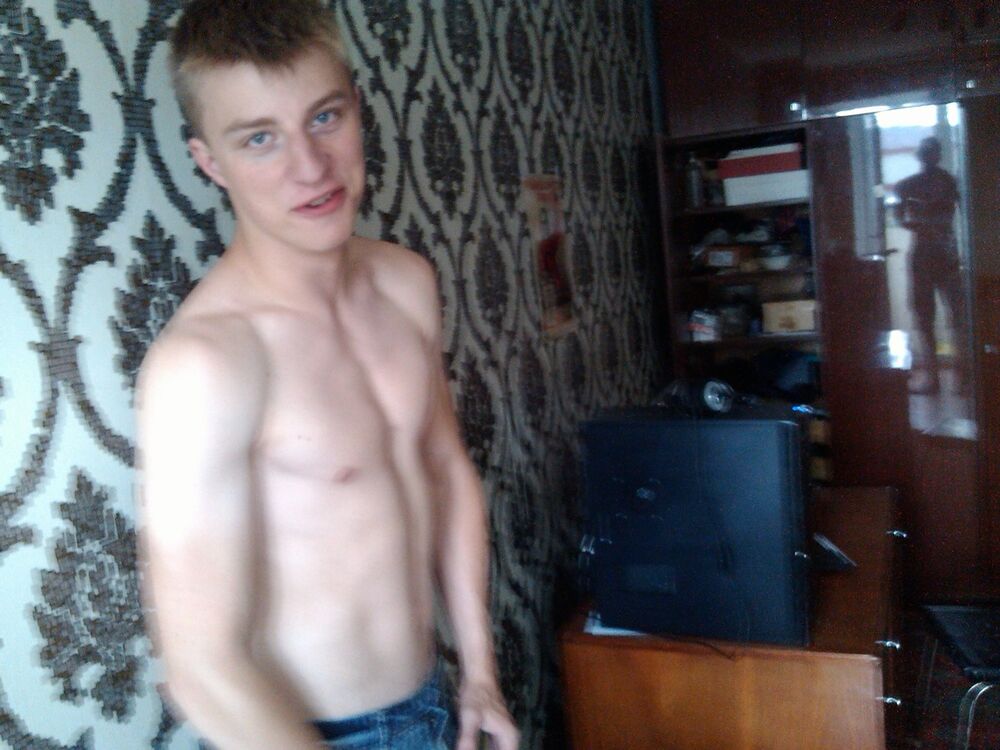  4244839  ARTEM, 29 ,    