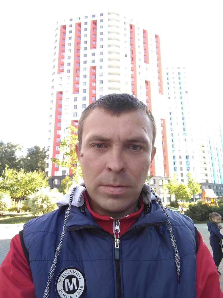 15947649  , 37 ,    