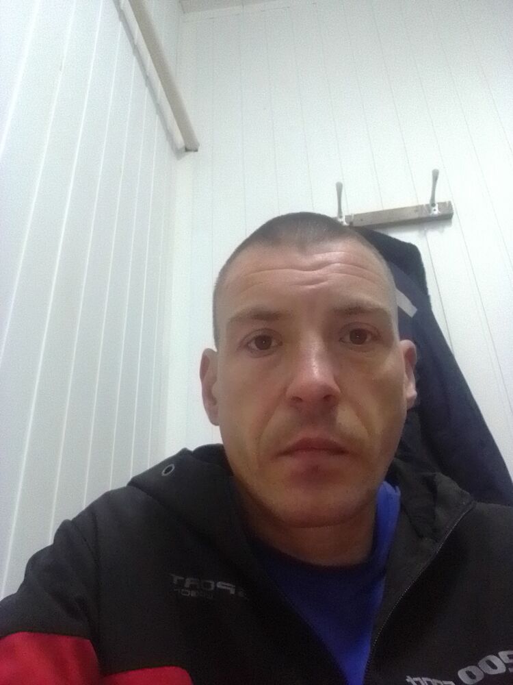  42568649  , 39 ,    