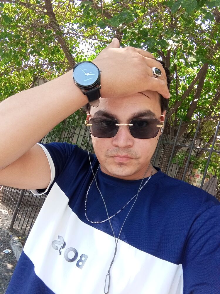  ,   Shuhrat, 29 ,   ,   