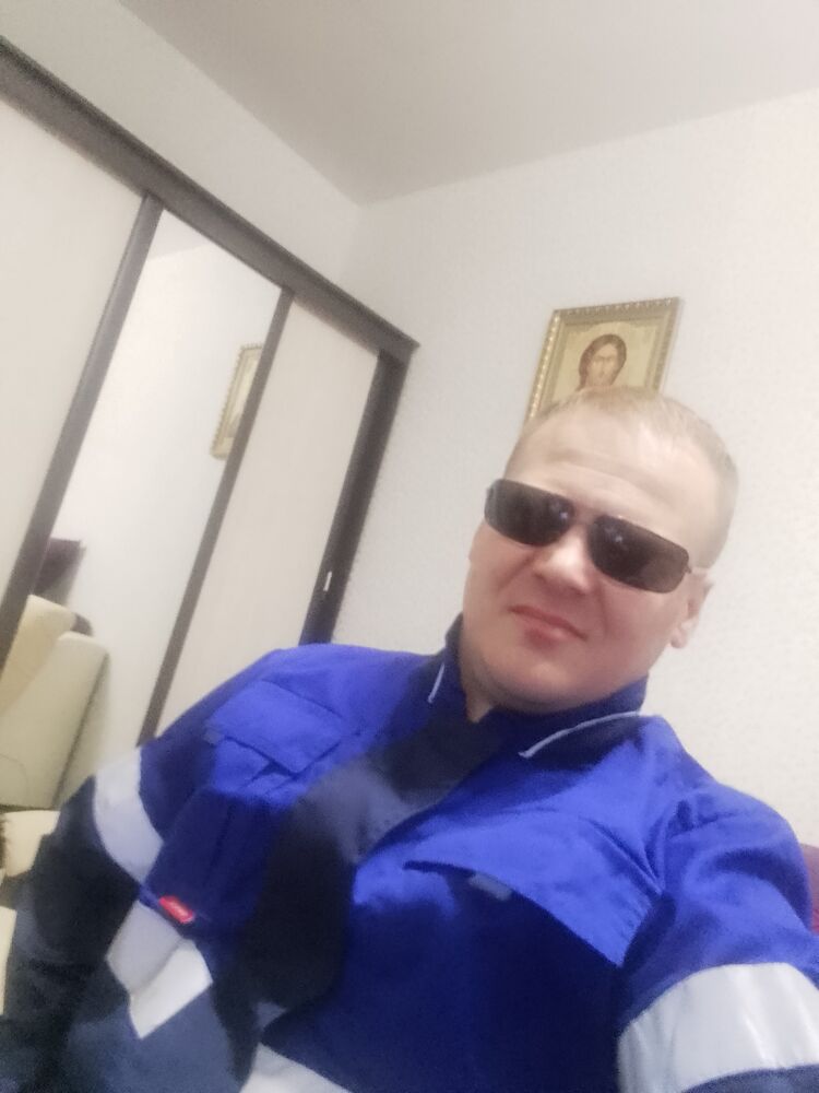  35985609  , 46 ,    