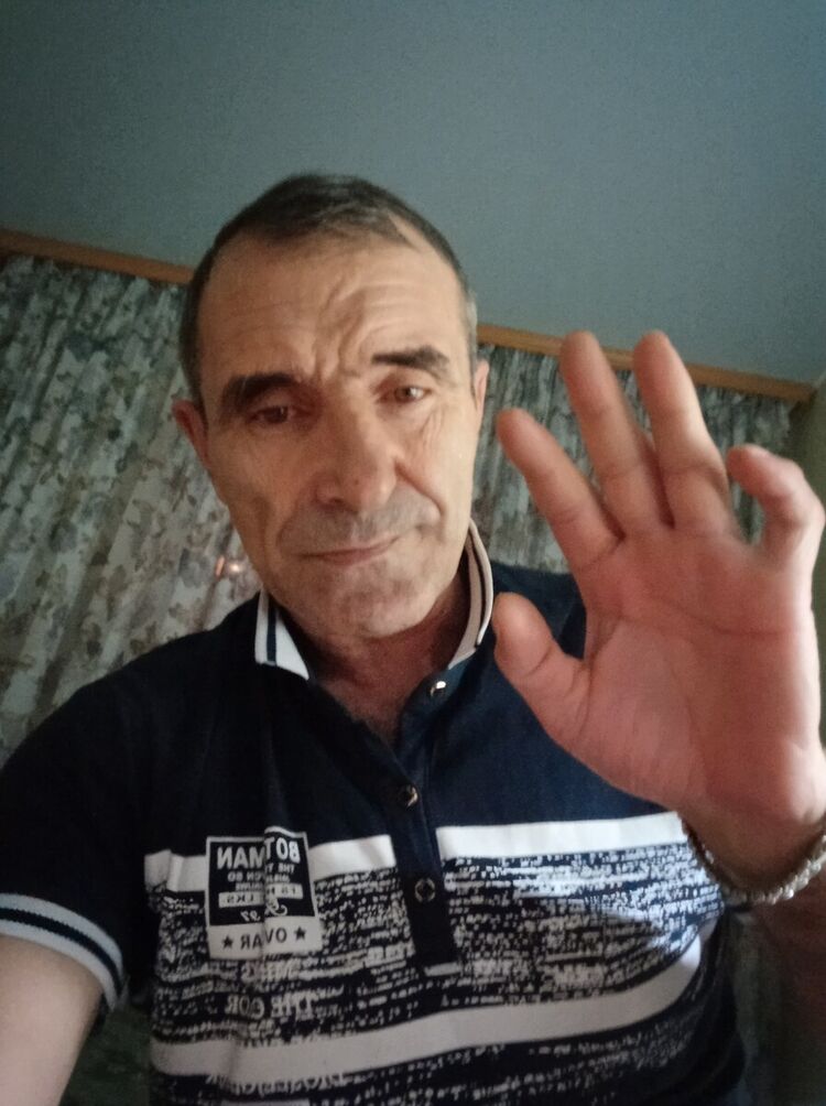  22301439  , 61 ,    