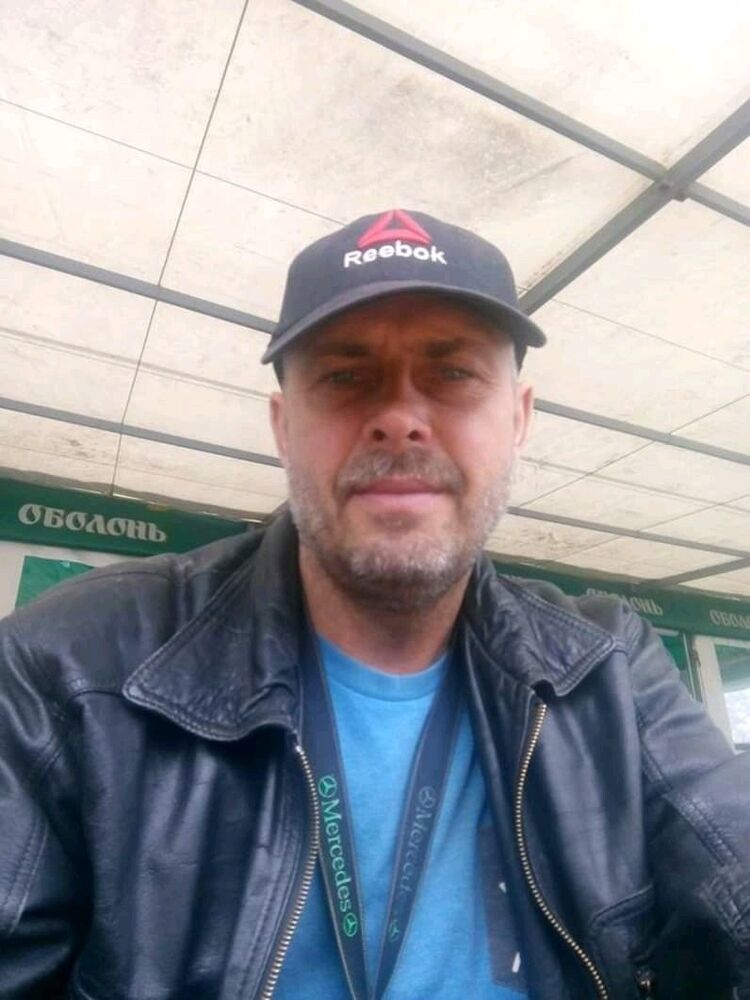  17578119  Sergei, 58 ,    