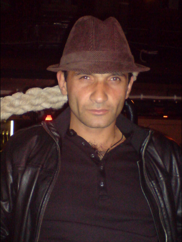  ,   Giorgi, 42 ,   ,   , c 