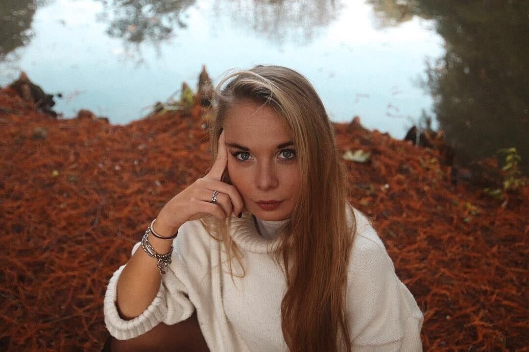  46728609  , 32 ,    