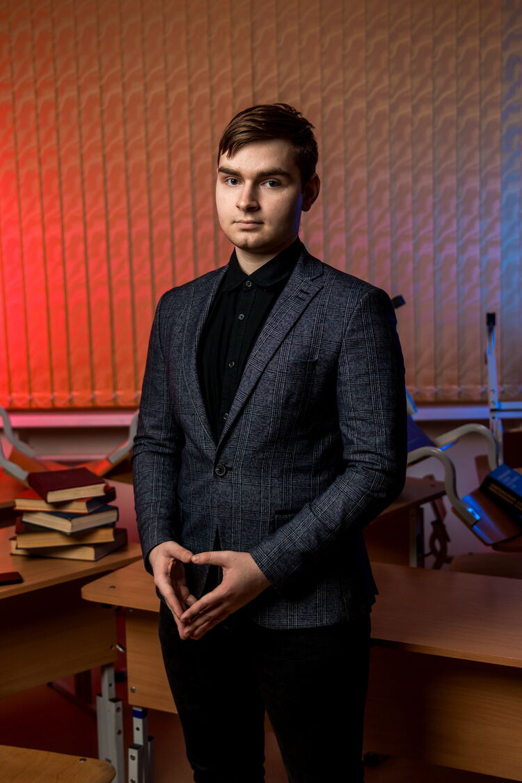 ���� 56189899 ����� ���������, 18 ���, ���� ���������� � ������