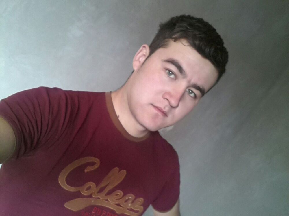  13800259  Bek, 30 ,    