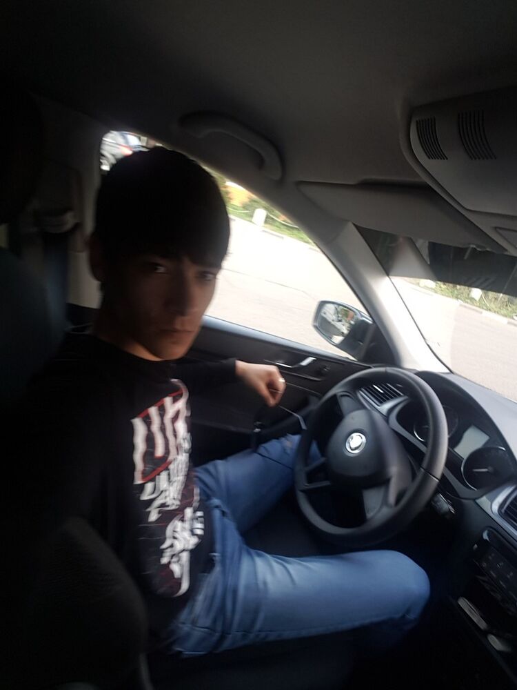  10389419  Roma, 30 ,    