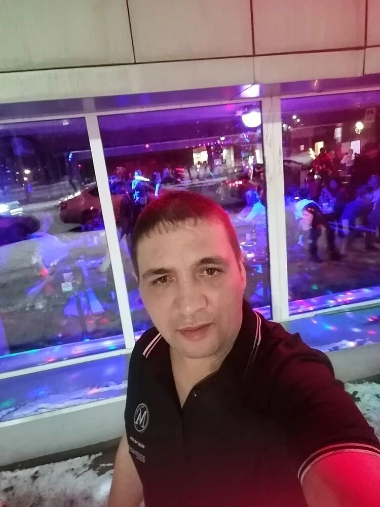  37841369  , 42 ,    