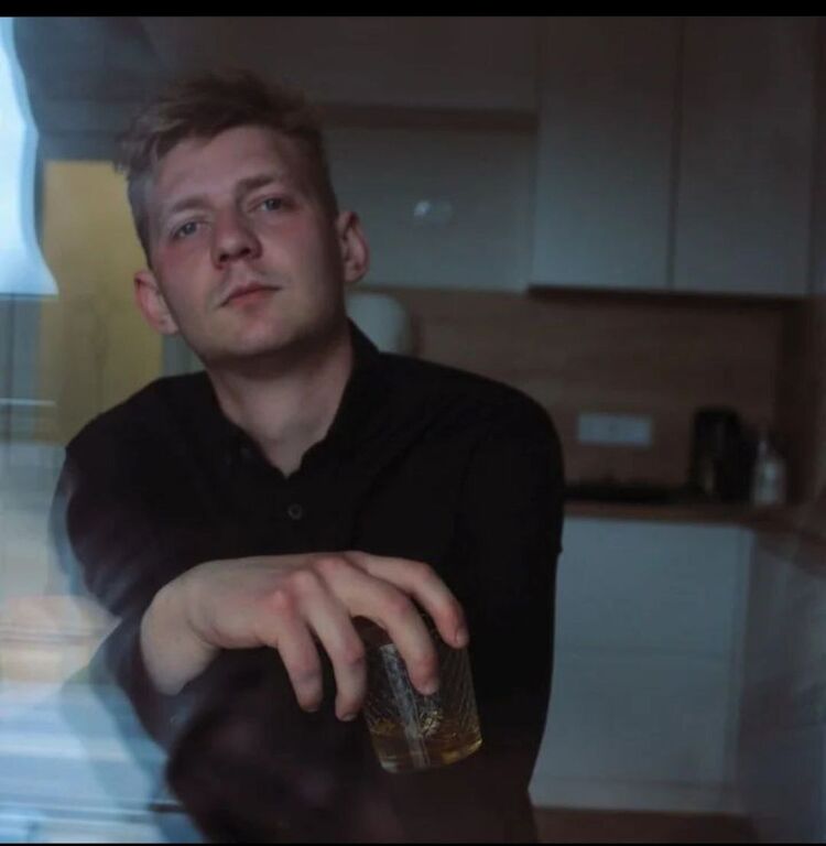 ���� 30809129 ������� ZL, 29 ���, ���� ���������� � �������