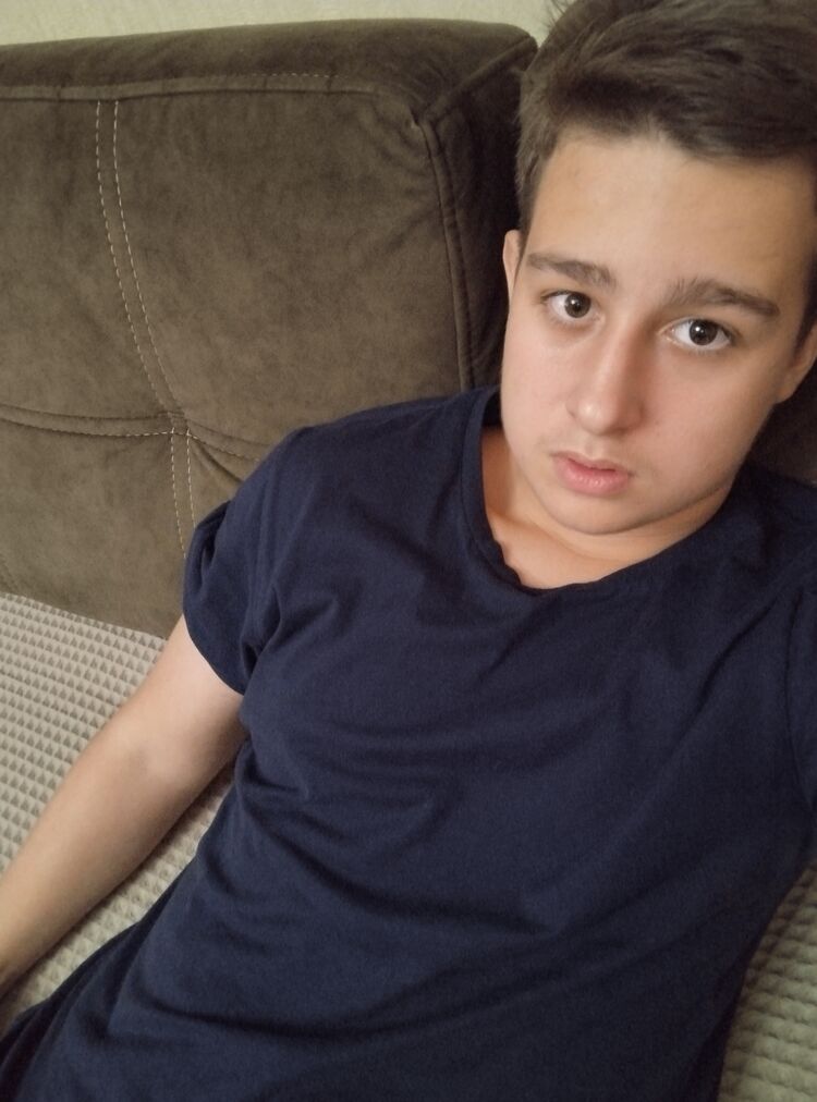  49042569  Vlad_Zloy, 19 ,    --