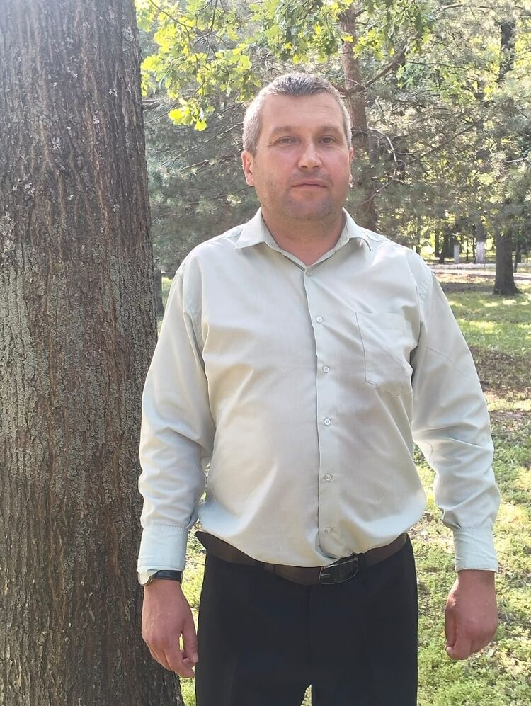  54635149  Aleksei, 49 ,    