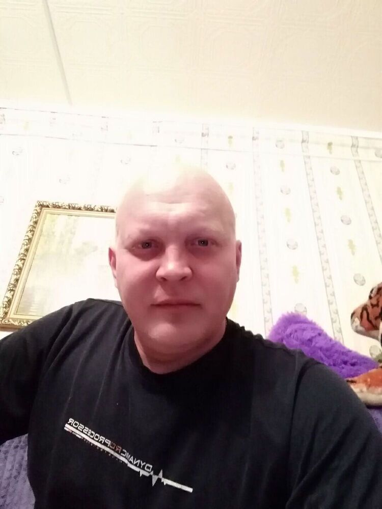  32046049  , 40 ,    