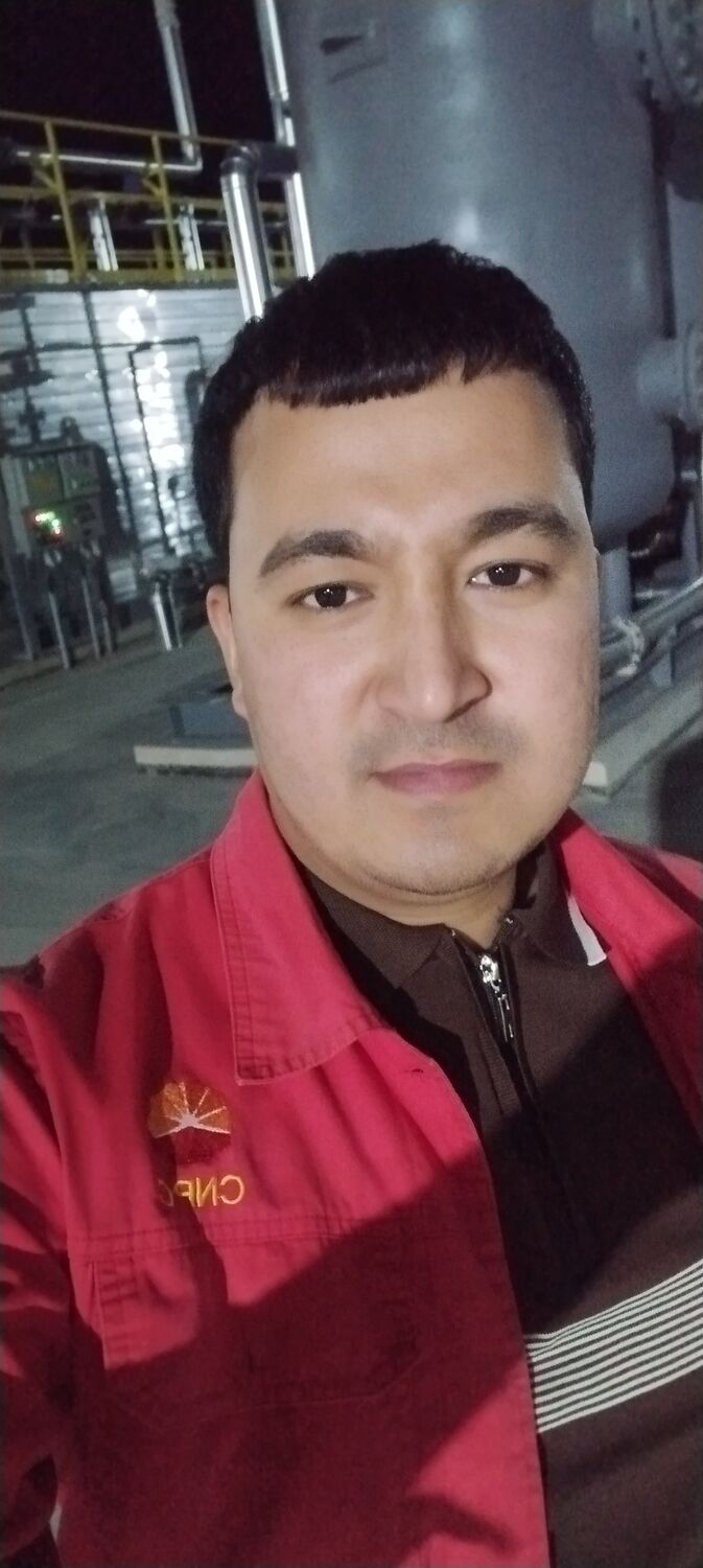  46545179  Azat, 30 ,    