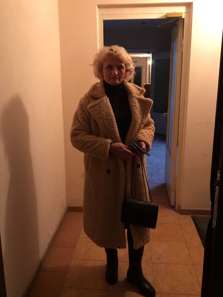  --,   , 50 ,   c 