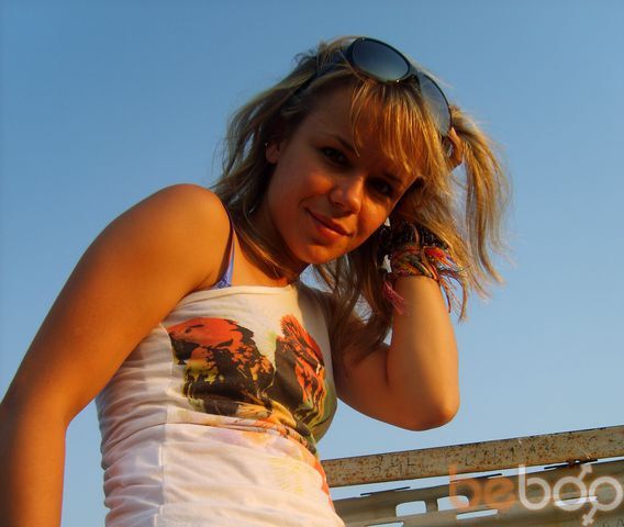 ,   Roxy, 34 ,   ,   , c 