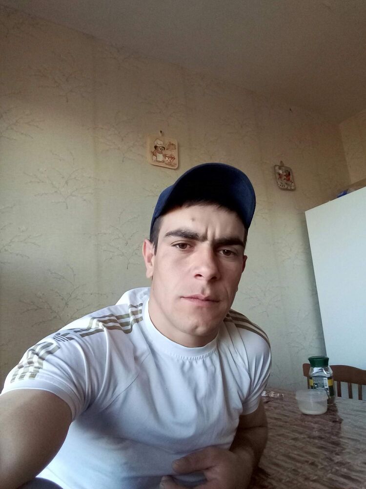  48915249  , 34 ,    --