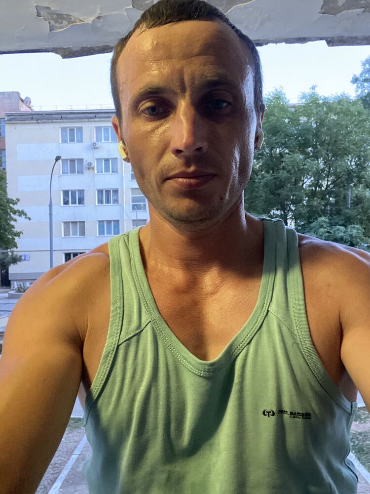  52835139  Andrey, 37 ,    