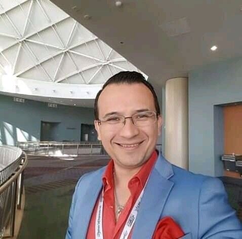  18425979  Ricardo, 58 ,    