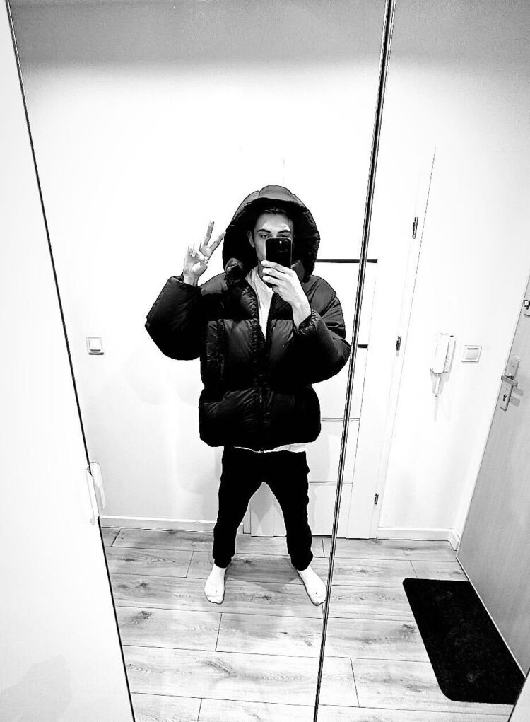  ,   , 25 ,   ,   
