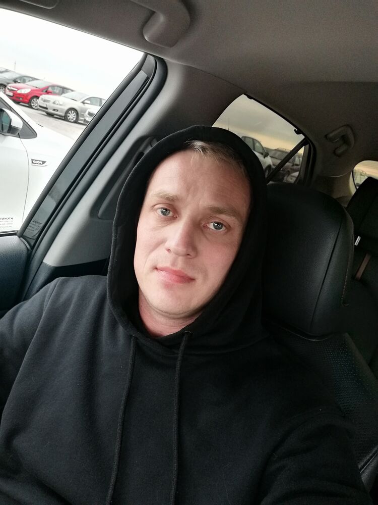  29838379  , 40 ,    