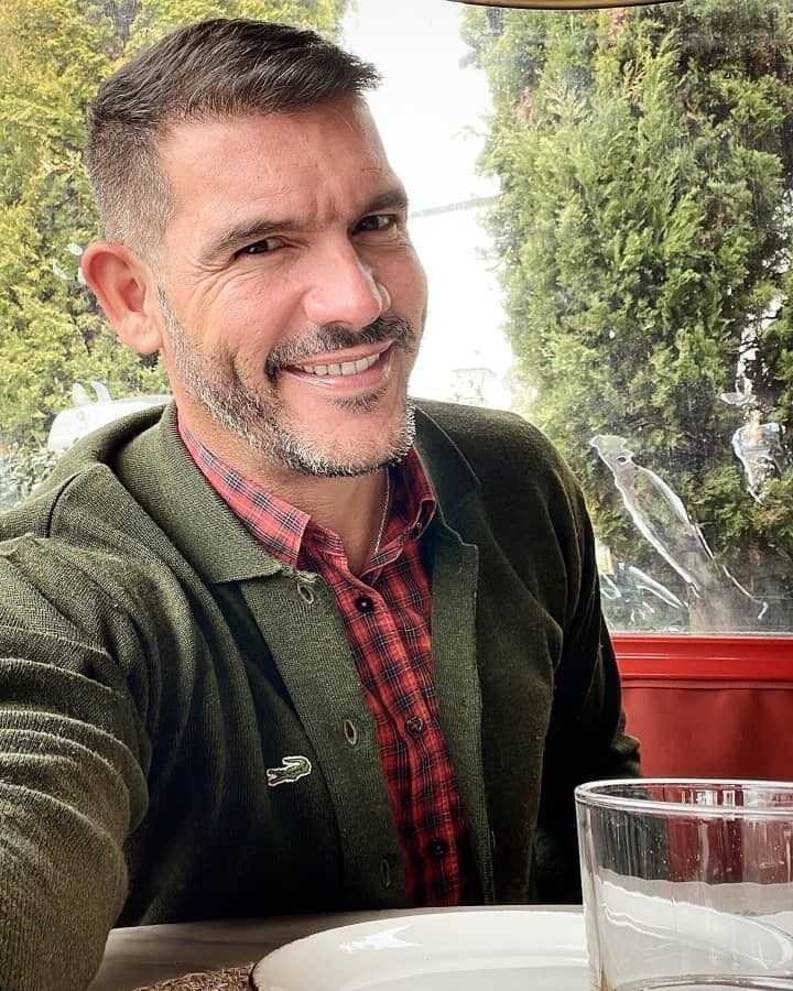  50846779  Bryan vlad, 47 ,    
