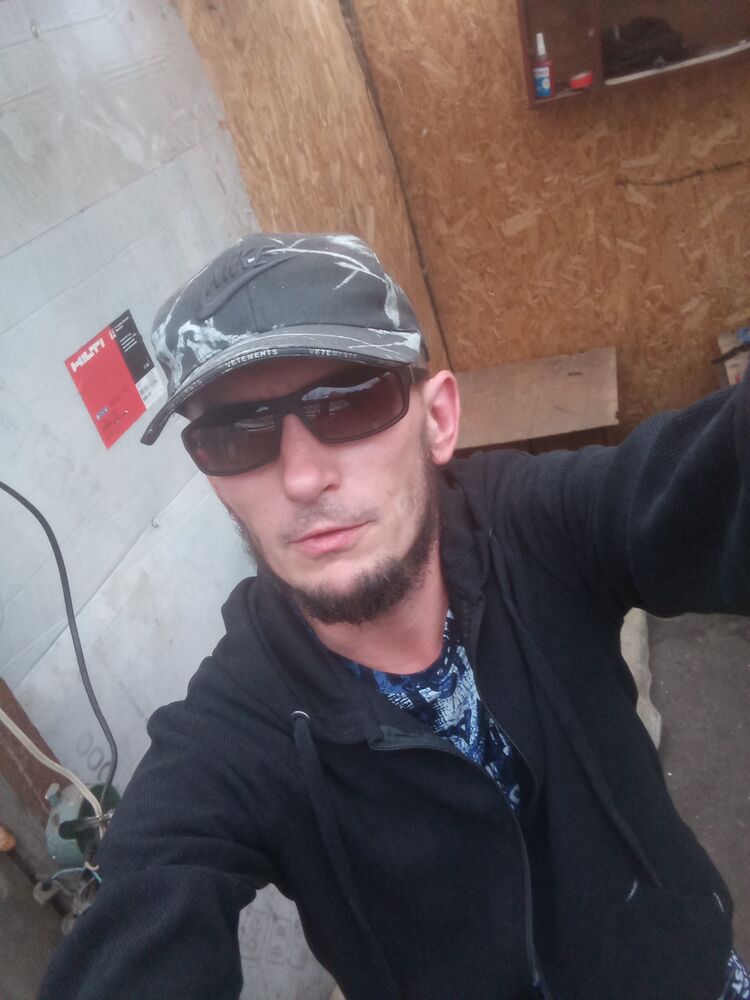  51053049  , 37 ,    -