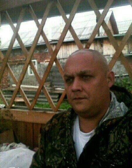   ,   Denis, 45 ,   