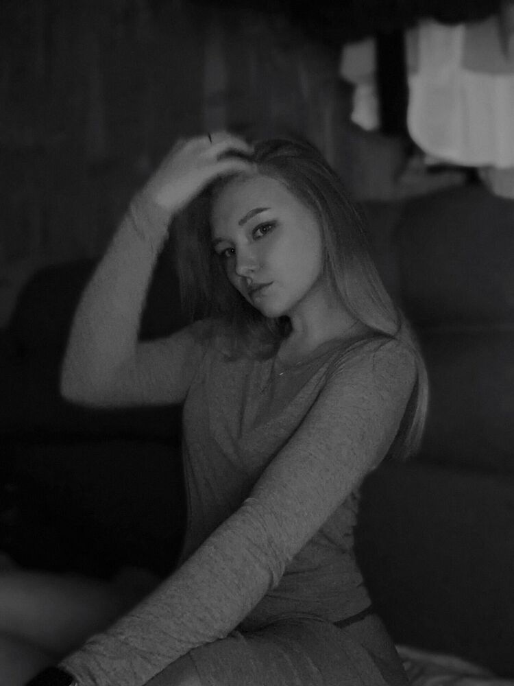  31867749  , 21 ,    -