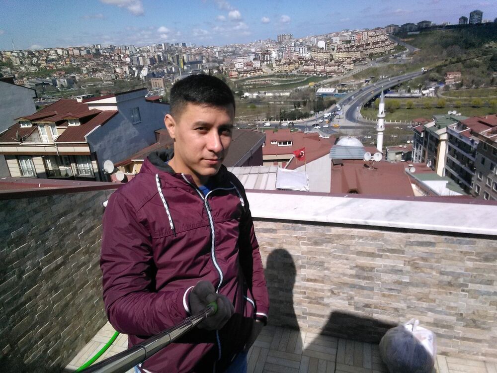  ,   Ali, 37 ,   ,   , c 