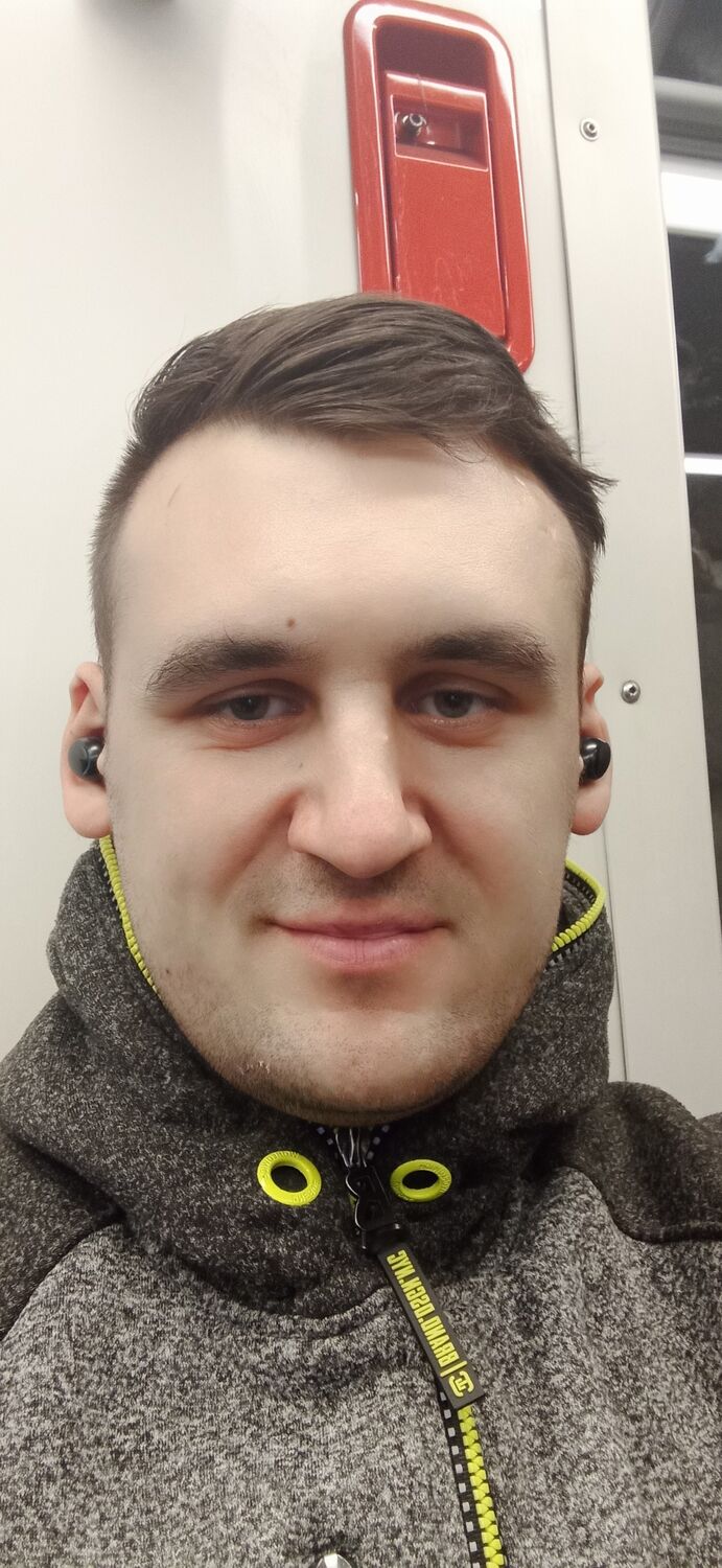  34379309  Ruslan, 31 ,    