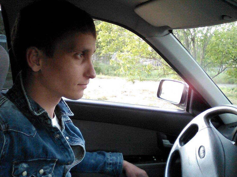  8011749  PETYA, 36 ,    