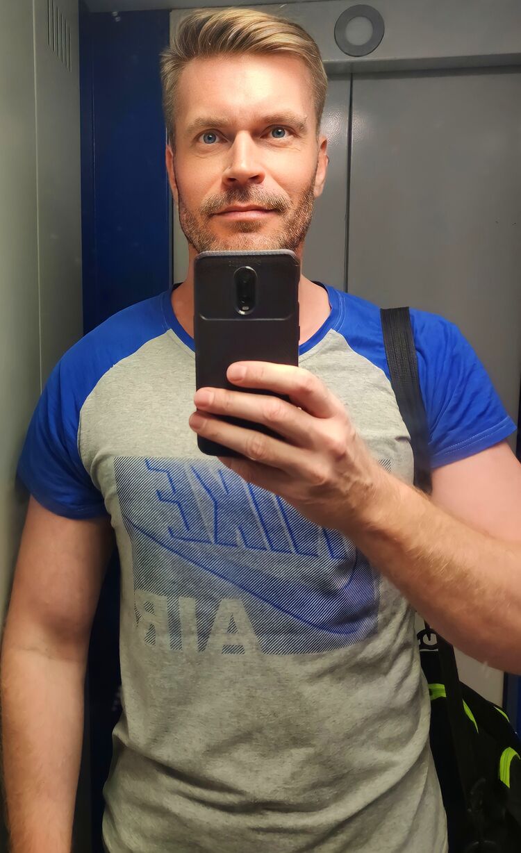  ,   Neo, 45 ,     , c 