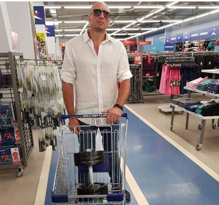  ,   Alex, 41 ,   ,   , c 