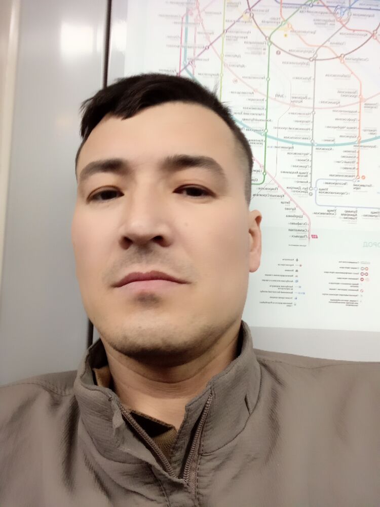  38989729  Nurali, 38 ,    