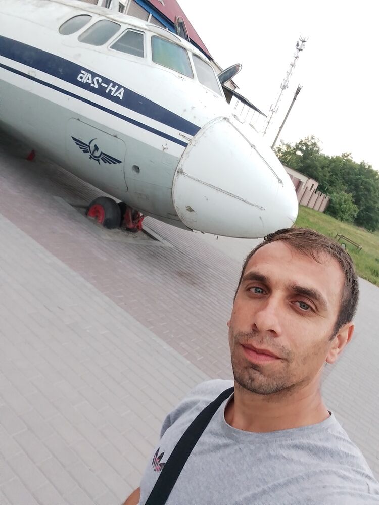 36047289  , 30 ,    