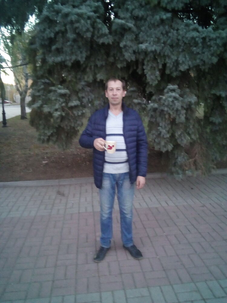  14162459  Aleksei, 47 ,    