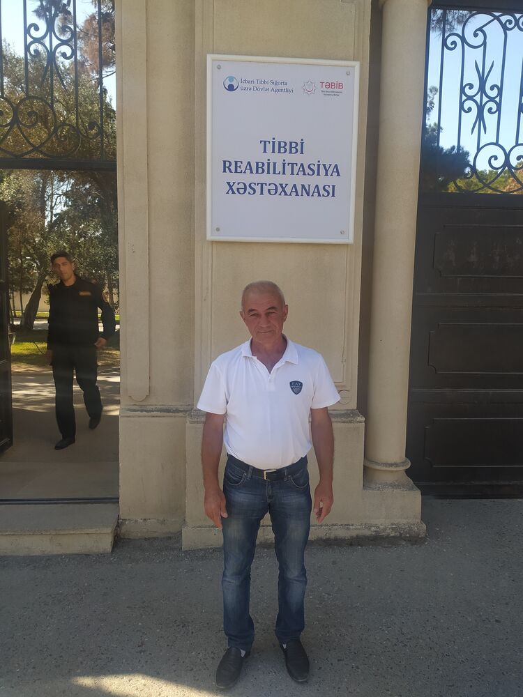  31707519  Neznakomec, 58 ,    