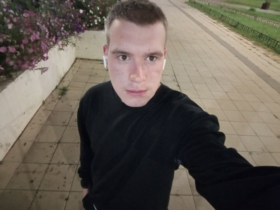  45979479  , 19 ,    