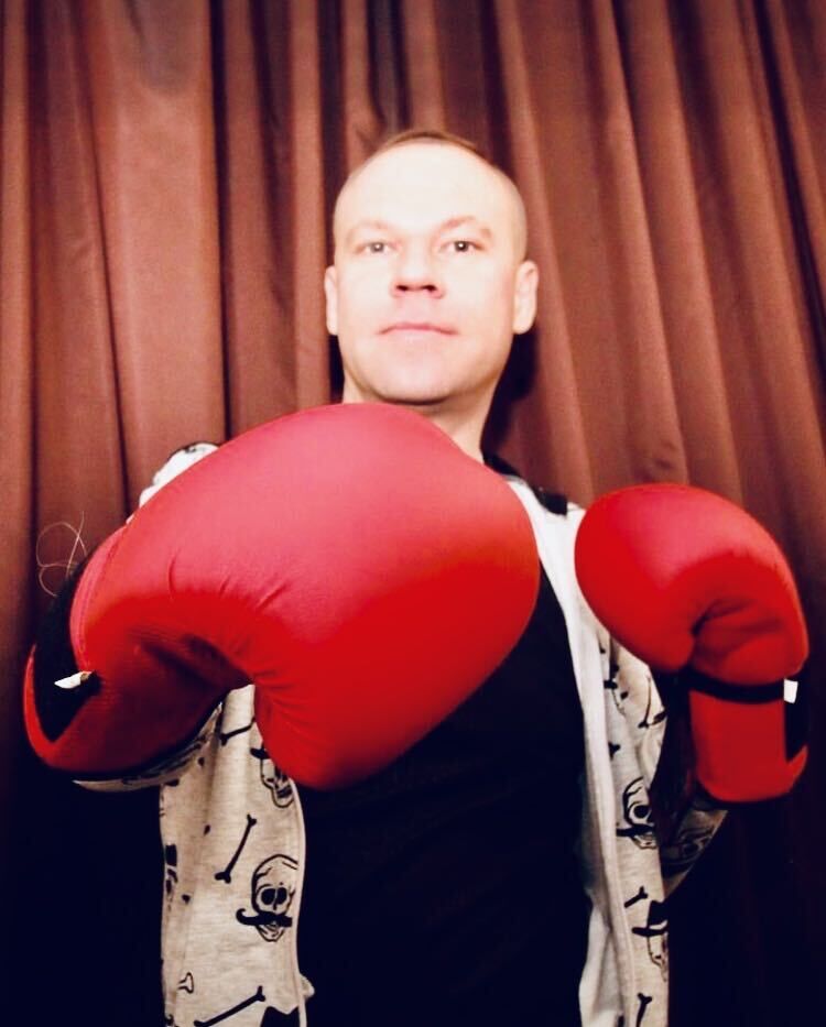 ���������� ���������, ���� ������� Robert, 38 ���, ������������ ��� ������, ����� � ���������, c�������� ���������