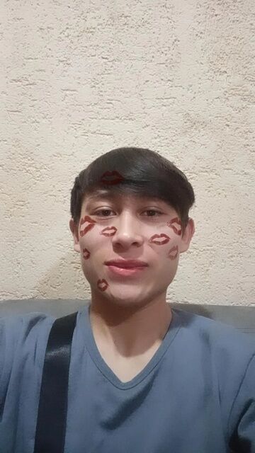  52039109  Ernur, 21 ,    