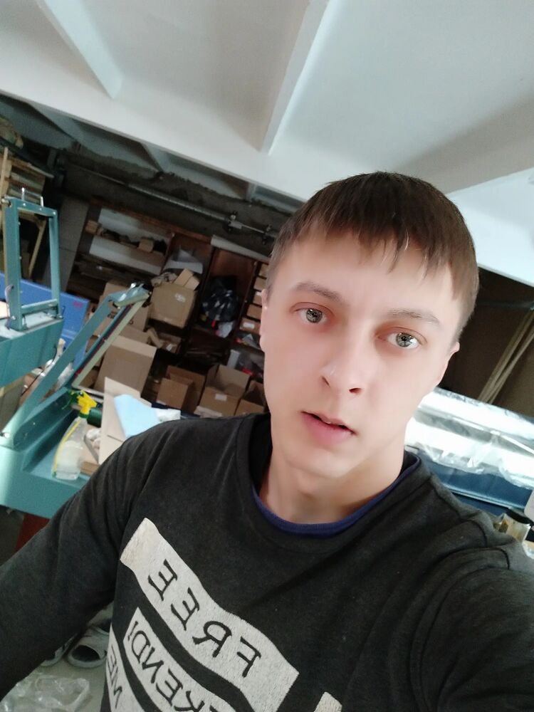  39312669  Igor, 31 ,    --