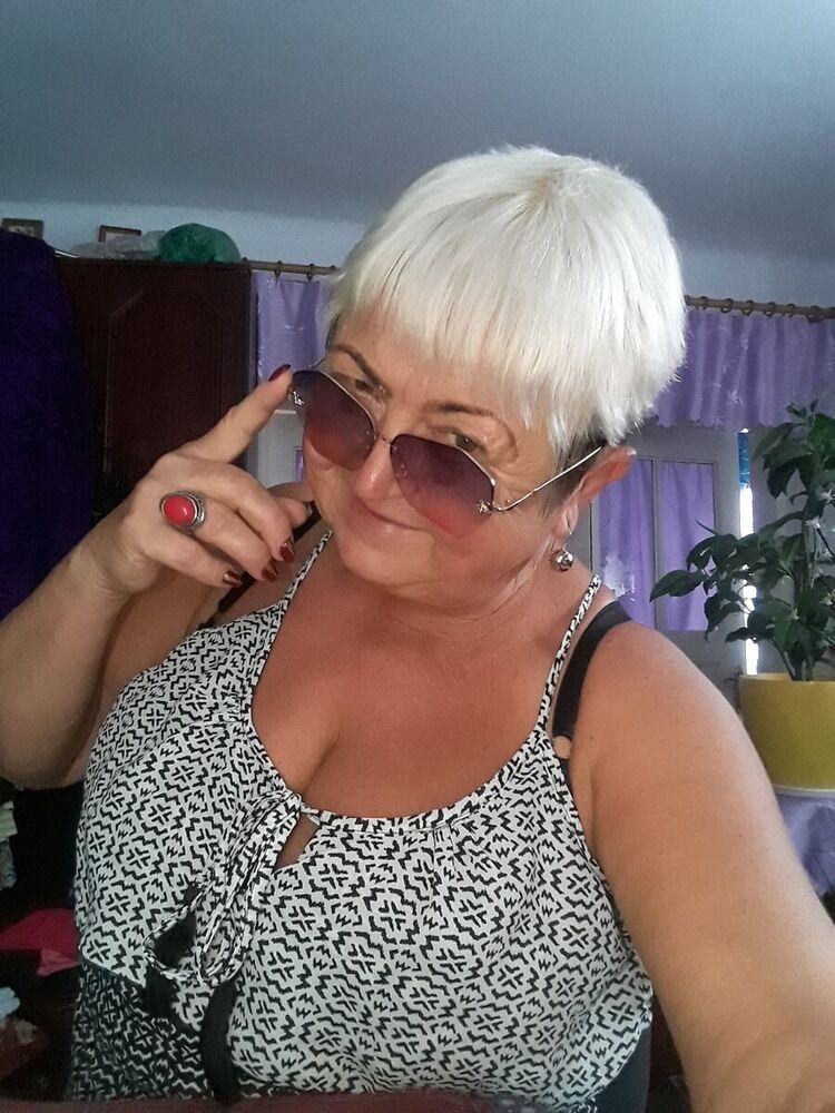  21912769  Galina, 68 ,    