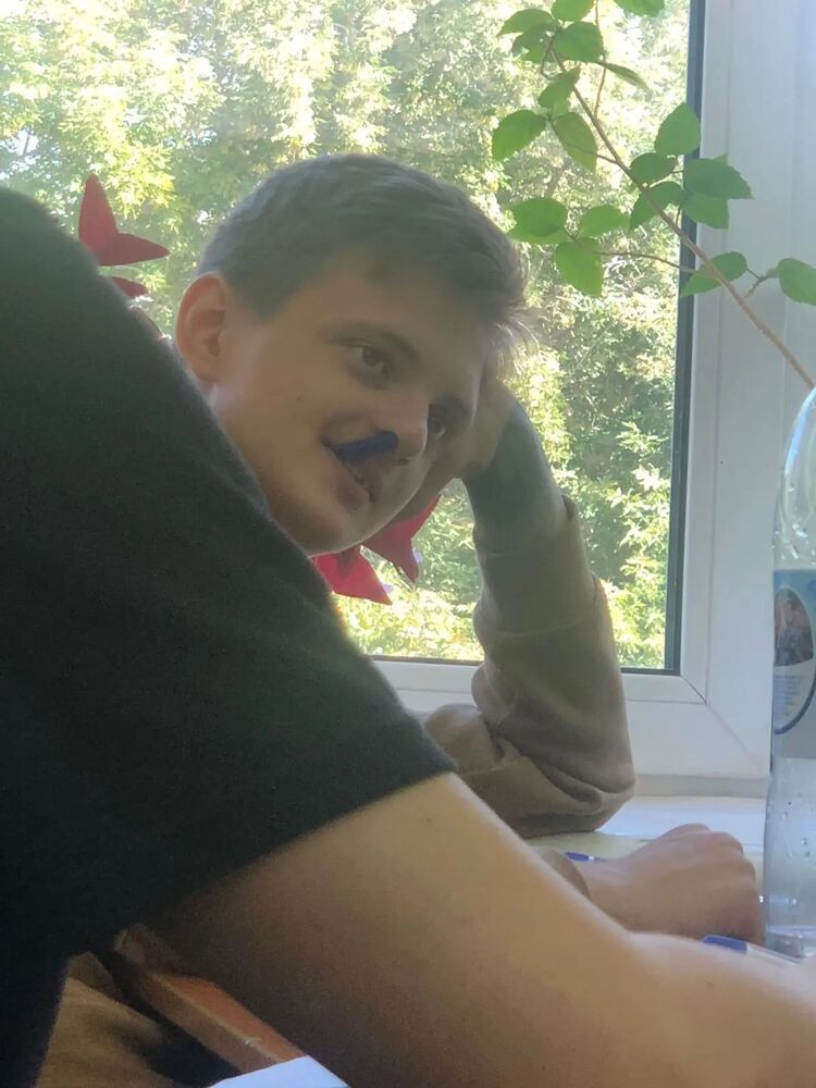  ,   Vladislav, 34 ,   ,   