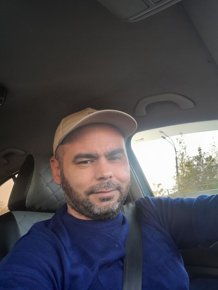  46438119  , 42 ,    