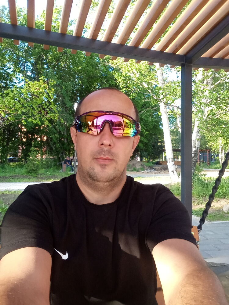  ,   Tolik, 40 ,   c 