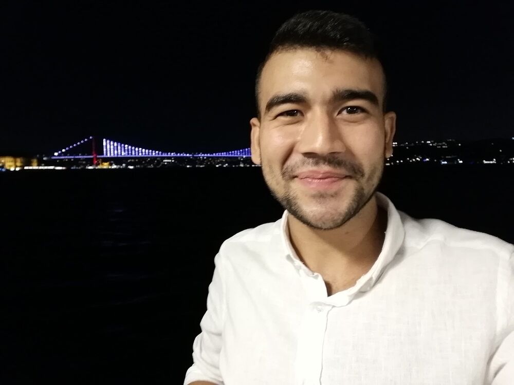 17537889  Alisher, 33 ,    